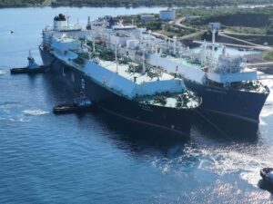 LNG cargoes (DES)