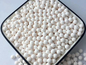 Alumina (industrial)