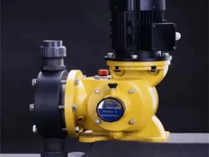 Dosing diaphragm pump