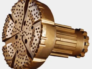 Drill bit DTH type