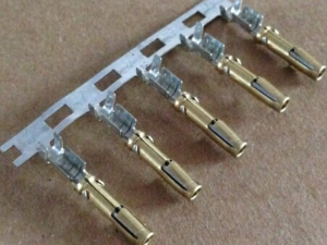 Crimp socket terminals (bulk reel packaging)