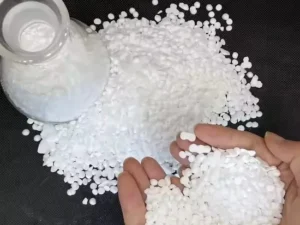 Cetyl Alcohol — C16H34O / CAS 36653-82-4