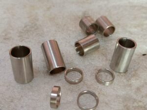 Shaft sleeve protectors (replaceable sleeves)