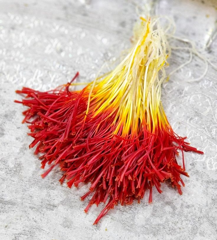 Iranian Bunch Saffron (Dasteh Saffron) - Image 2