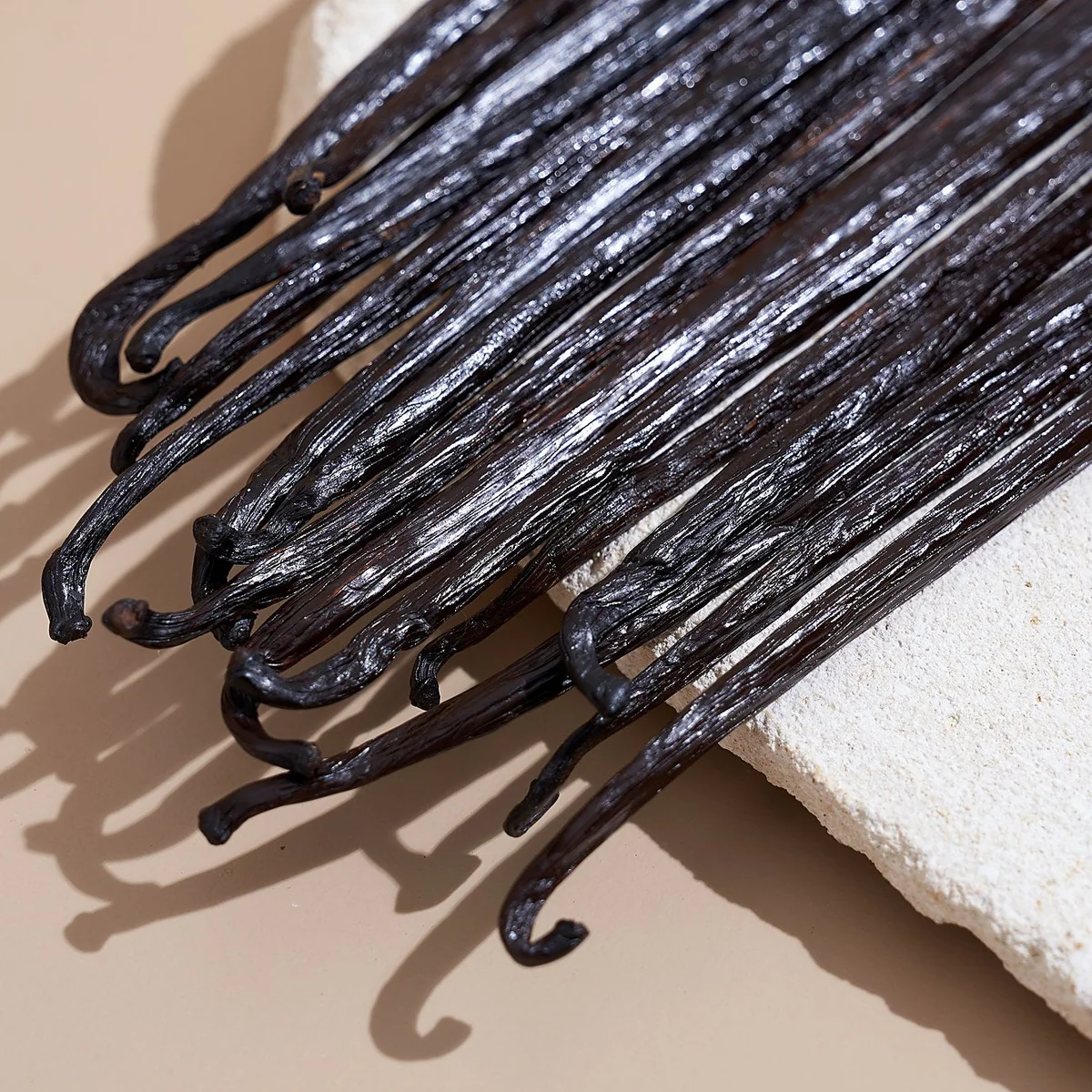 Tahitian Vanilla Beans - Image 2
